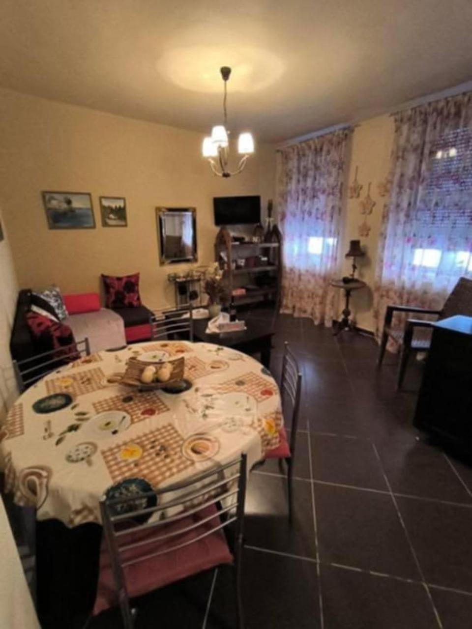 קאבאלה Cozy Apartment Alexandros Near Aqueduct מראה חיצוני תמונה